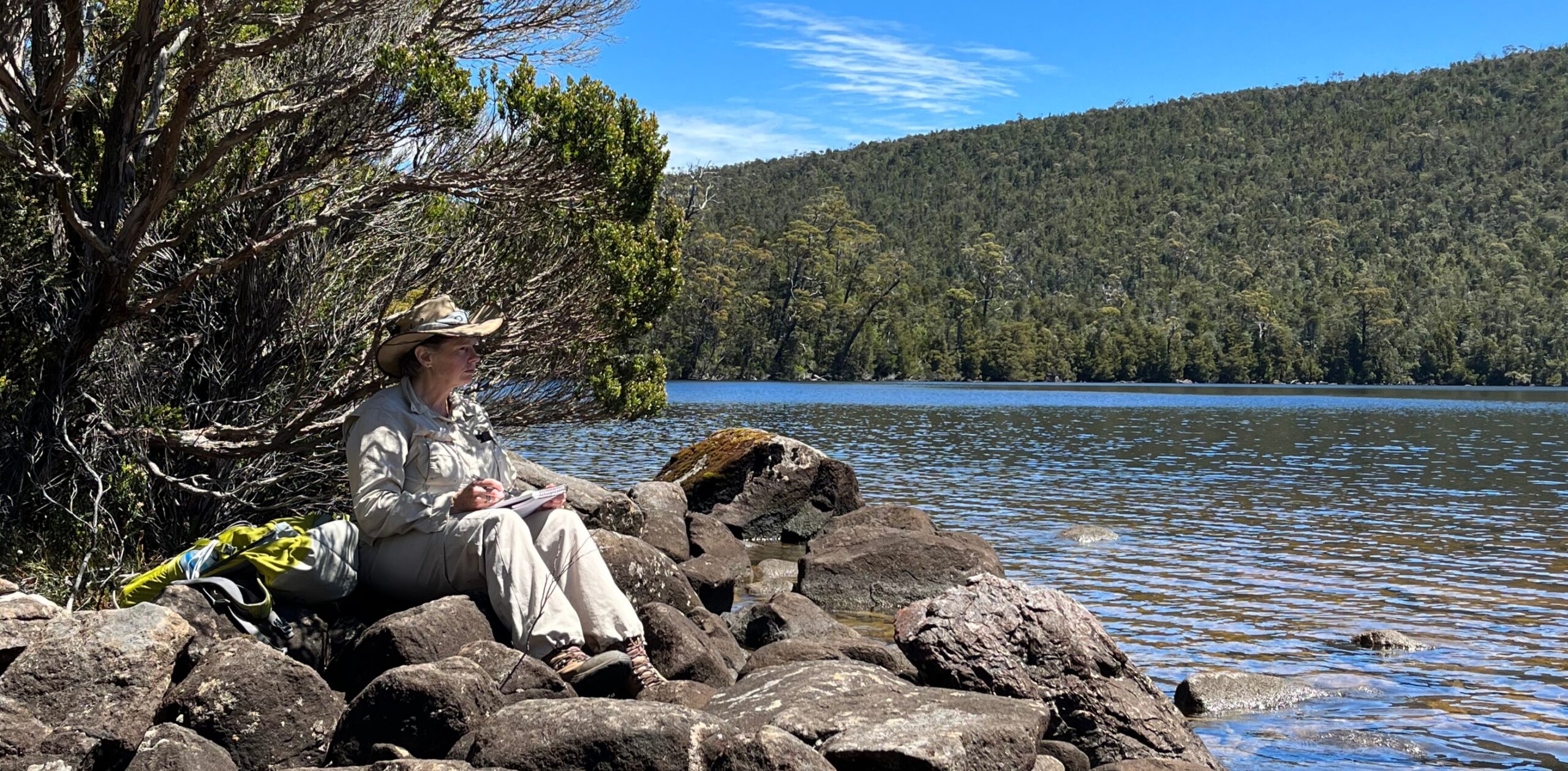 Artist Wendy Galloway enjoying the Tasmania landscape to sketch