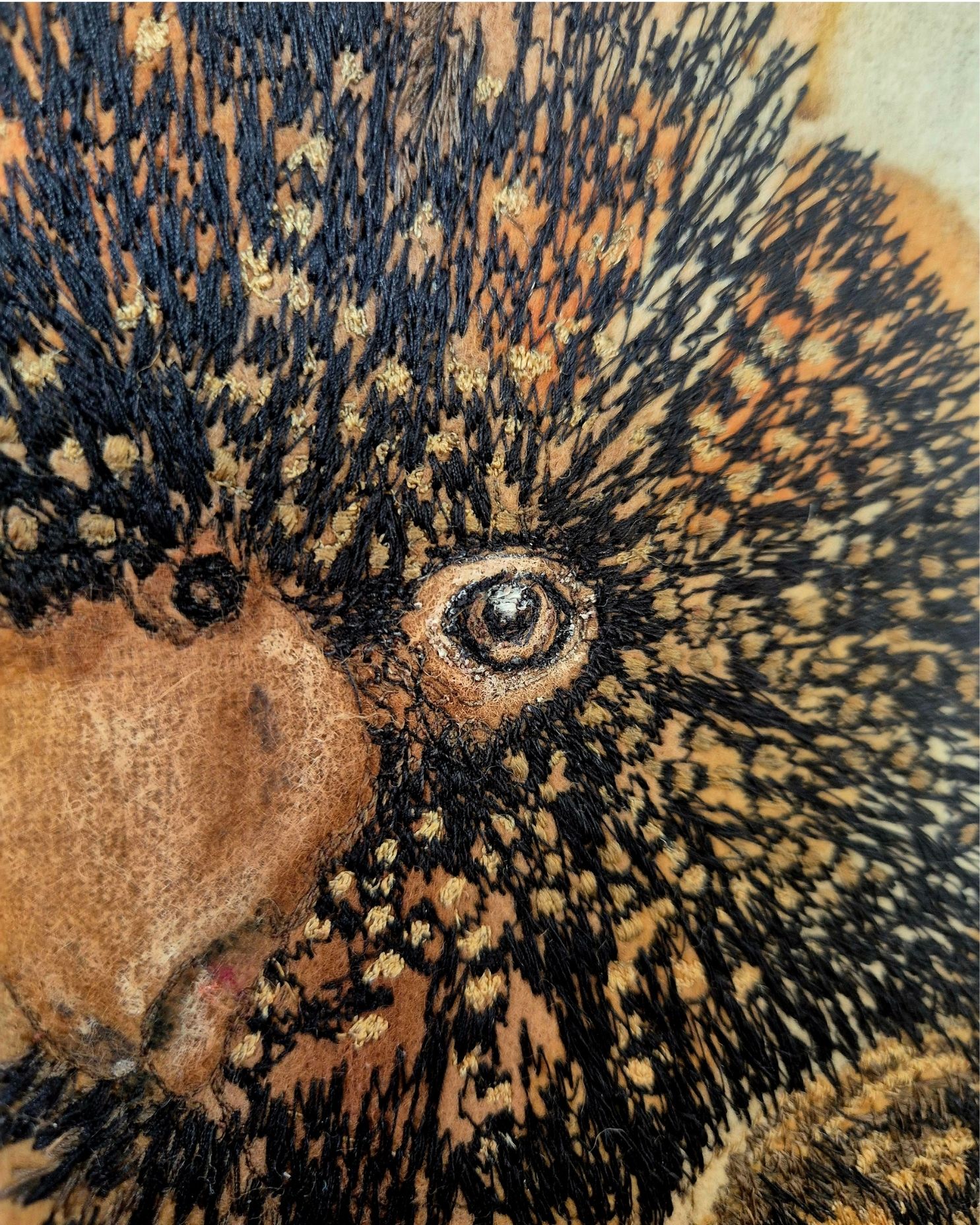 Closeup-Cocky-Art Exhibition Stitching Stories of Colour, Texture and Beauty with Cindy Thompson Event News Art Trails Tasmania Explore Your Creativity