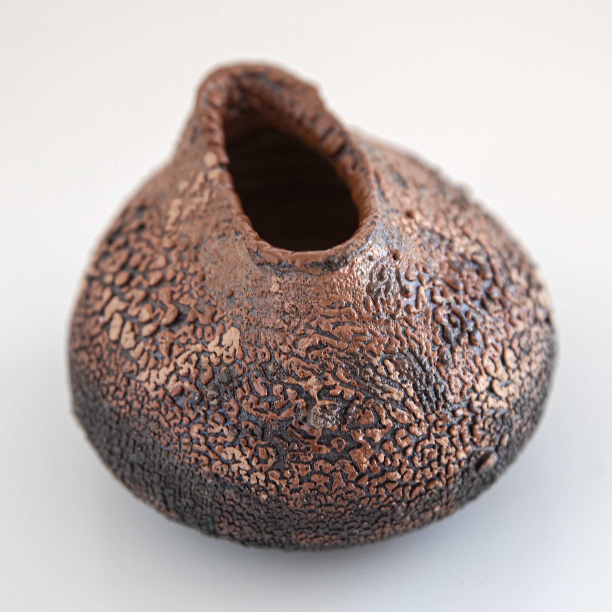 Explore the Exhibitions of Ceramic Artist Christie Lange with Art Trails Tasmania Explore Your Creativity